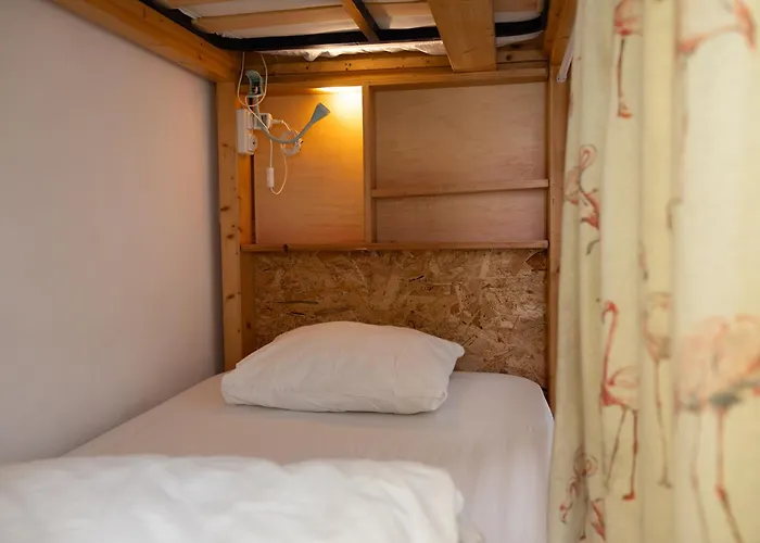 La Ventana Azul Surf Hostel